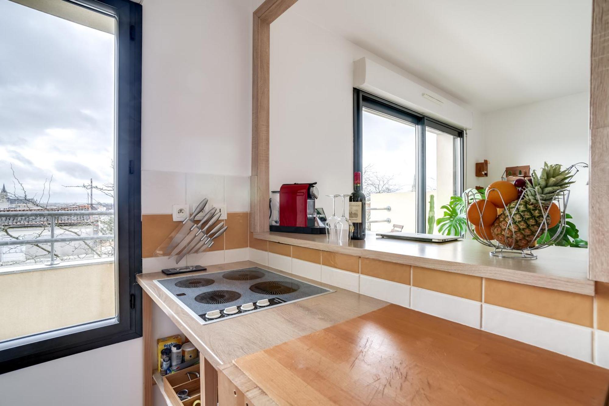 Votre Escale - Le Petit Montmartre Apartment Niort Luaran gambar