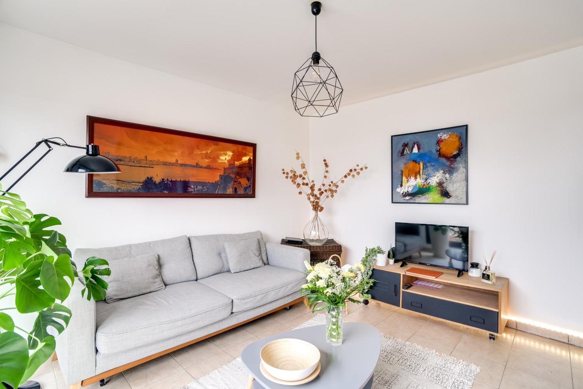 Votre Escale - Le Petit Montmartre Apartment Niort Luaran gambar