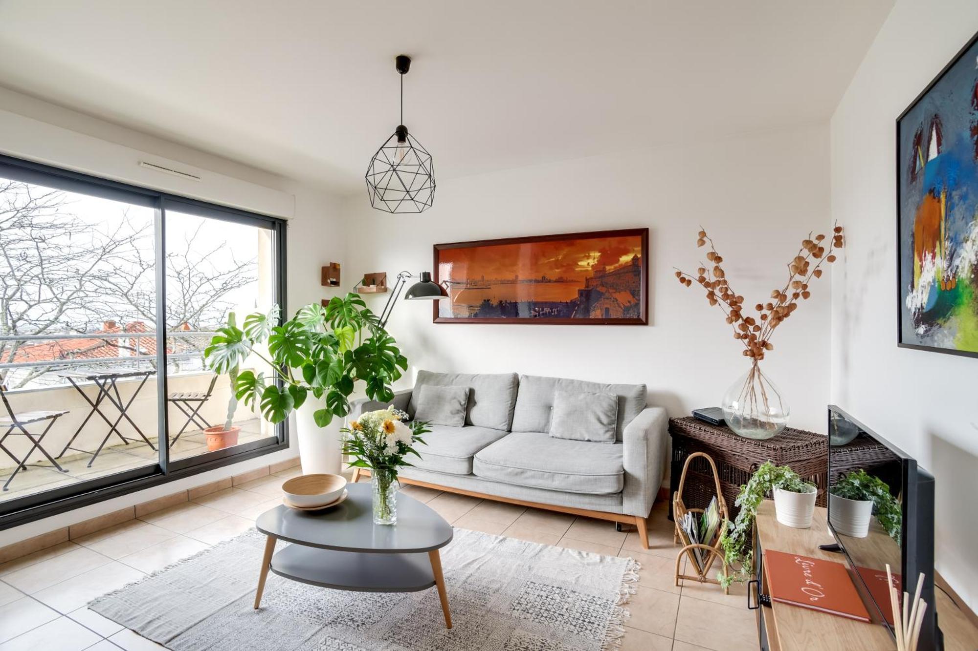 Votre Escale - Le Petit Montmartre Apartment Niort Luaran gambar
